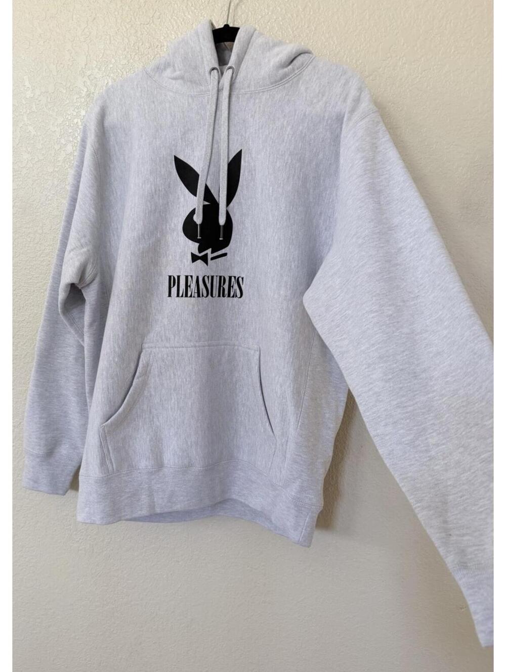 New Pleasures x Playboy Play Hoodie In Grey Size S $199 - Picture 4 of 10